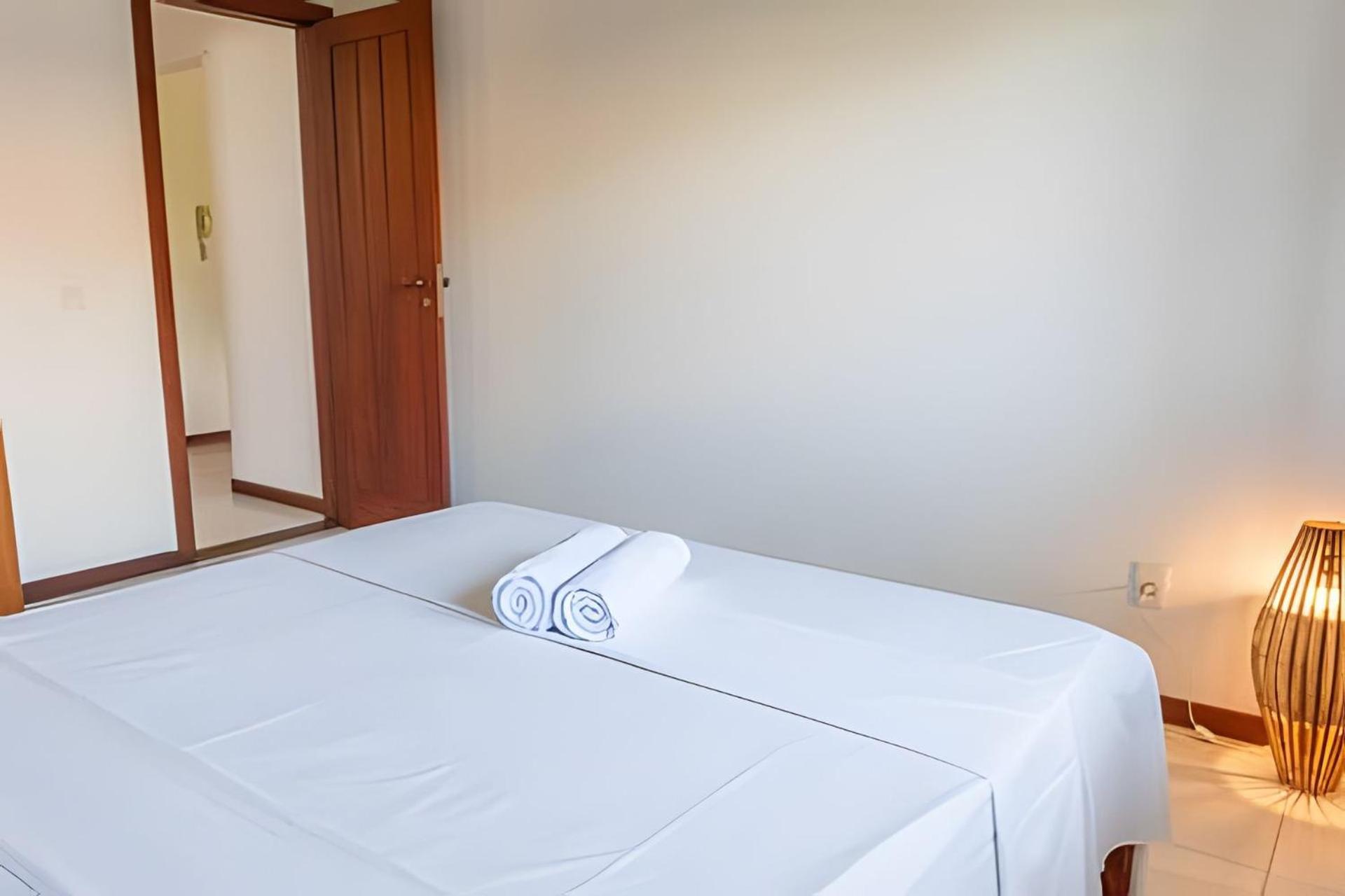 450M Praia De Taperapuan; Piscina; 2 Quartos; Wifi 300 Mbs; Churrasqueira; Estacionamento Gratuito 1 Carro Holiday home Porto Seguro