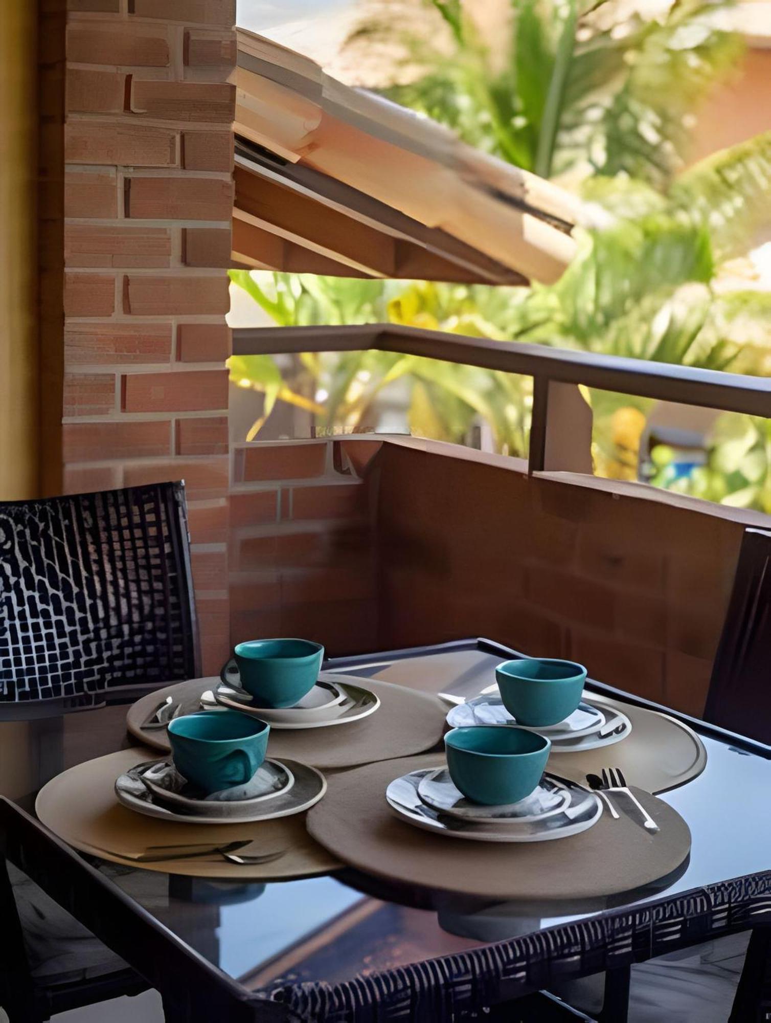 Holiday home 450M Praia De Taperapuan; Piscina; 2 Quartos; Wifi 300 Mbs; Churrasqueira; Estacionamento Gratuito 1 Carro *