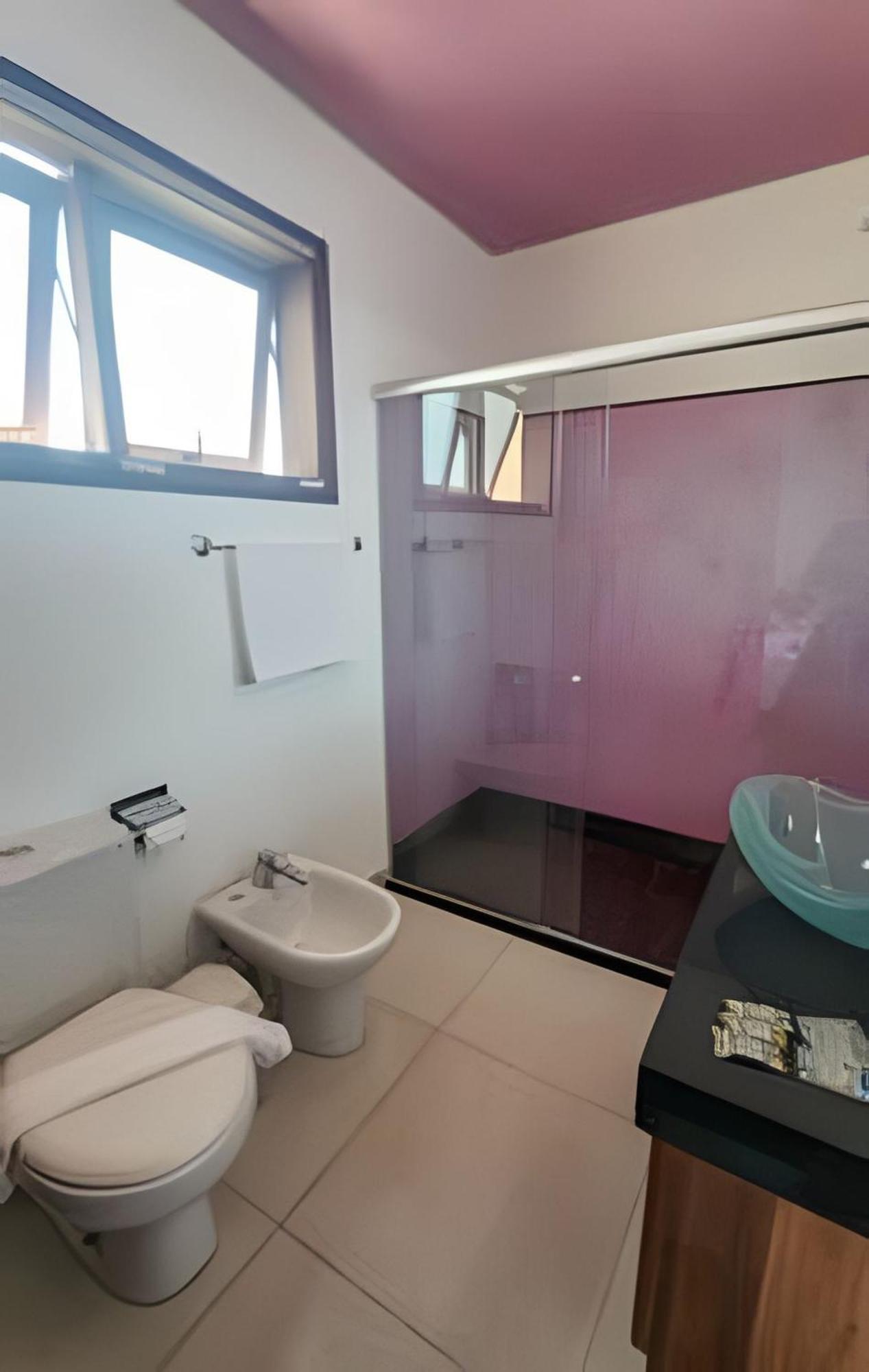 Holiday home 450M Praia De Taperapuan; Piscina; 2 Quartos; Wifi 300 Mbs; Churrasqueira; Estacionamento Gratuito 1 Carro *