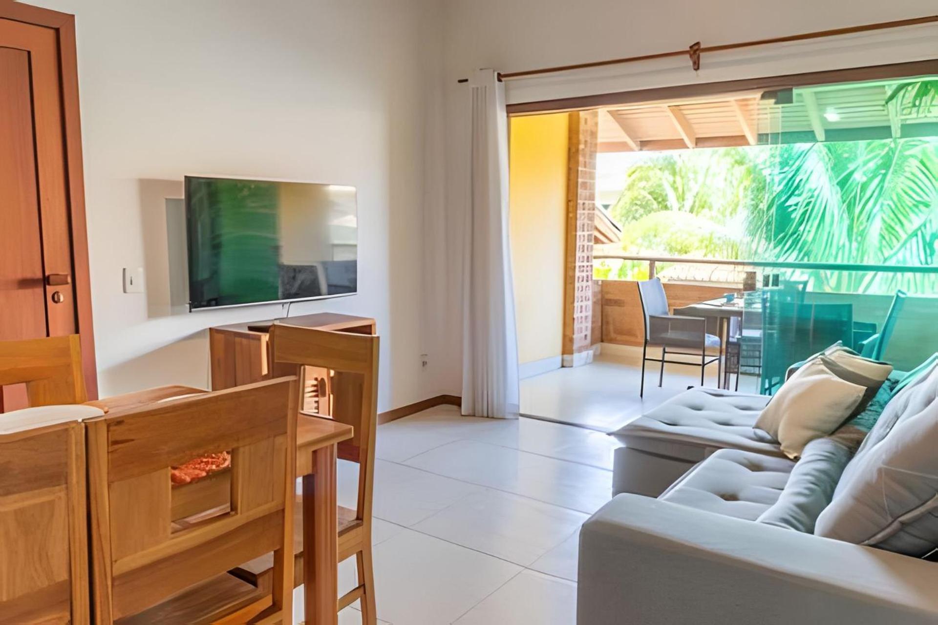 450M Praia De Taperapuan; Piscina; 2 Quartos; Wifi 300 Mbs; Churrasqueira; Estacionamento Gratuito 1 Carro Holiday home Porto Seguro