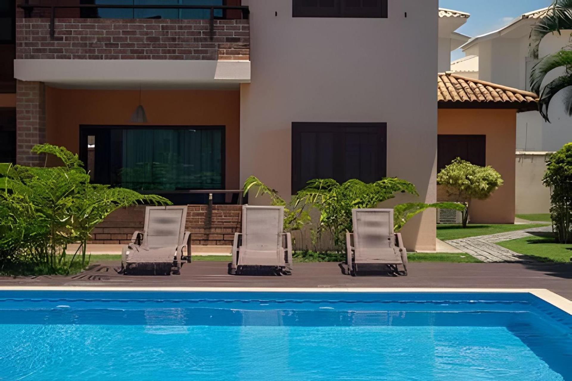 Holiday home 450M Praia De Taperapuan; Piscina; 2 Quartos; Wifi 300 Mbs; Churrasqueira; Estacionamento Gratuito 1 Carro *