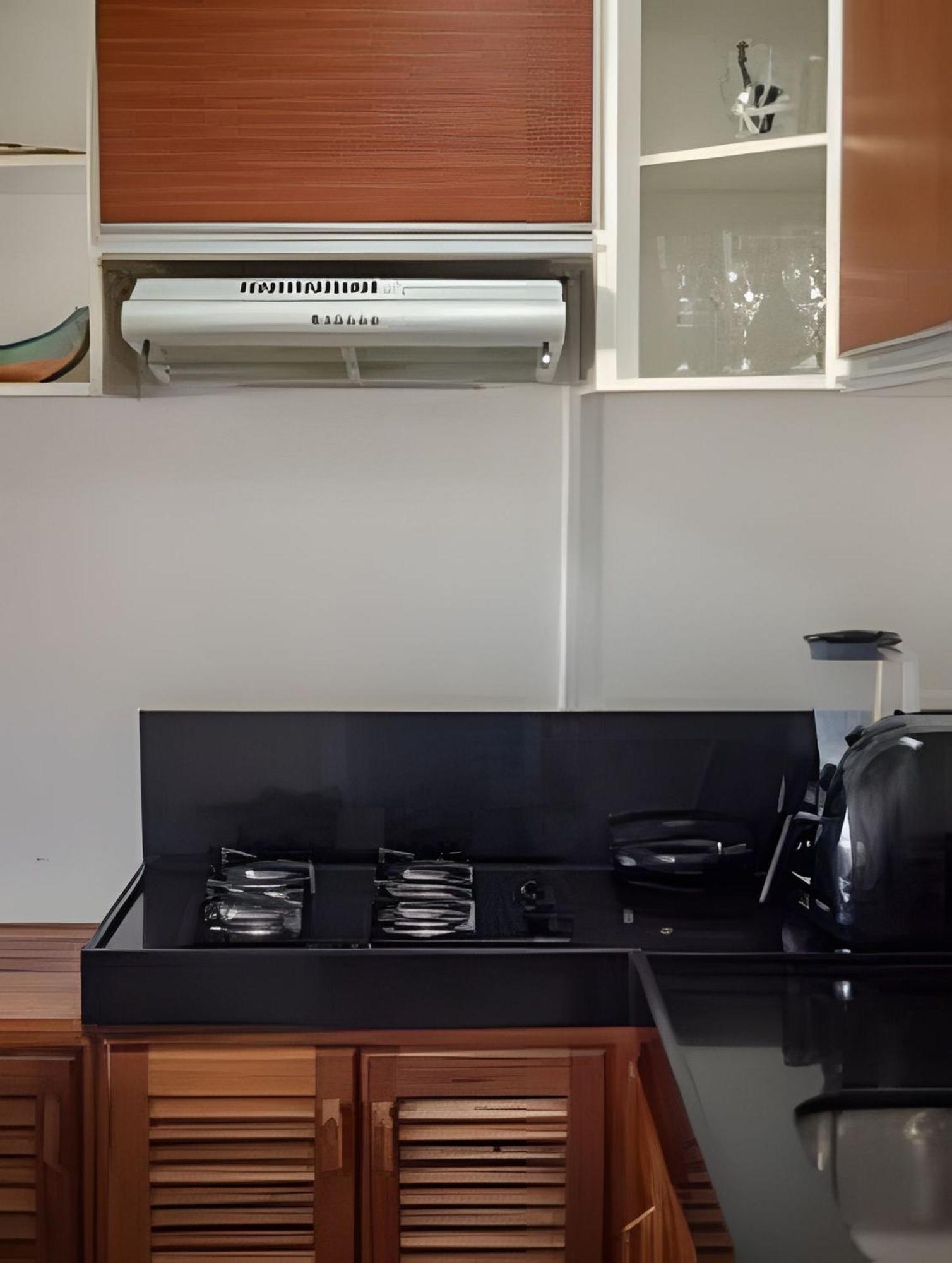 450M Praia De Taperapuan; Piscina; 2 Quartos; Wifi 300 Mbs; Churrasqueira; Estacionamento Gratuito 1 Carro Holiday home Porto Seguro