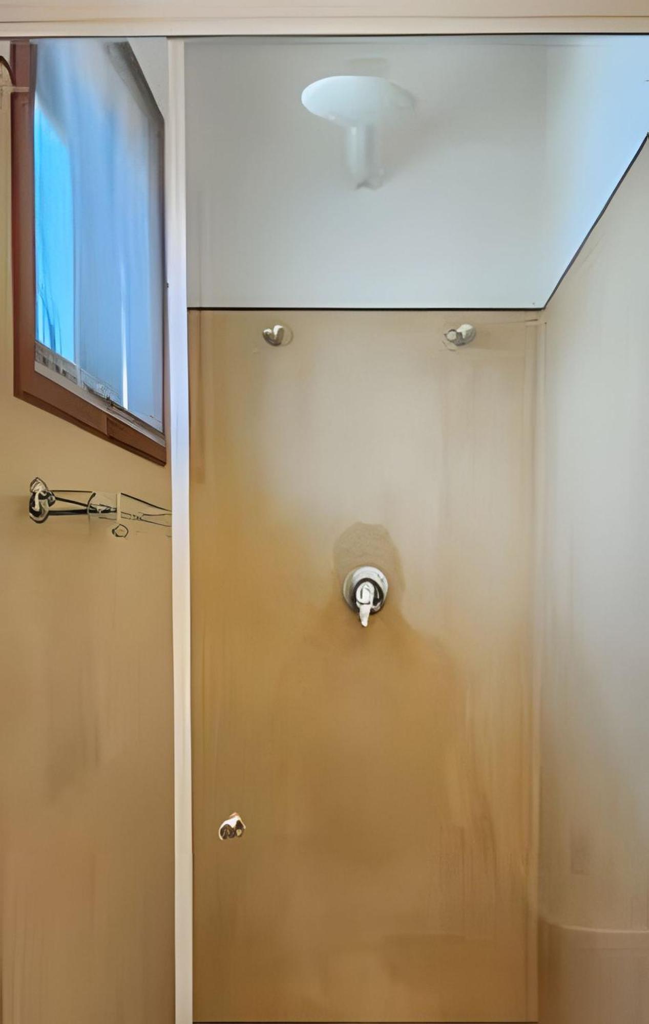 450m De Taperapuan; Piscina; 2 Quartos; Wifi 300 Mbs; Churrasqueira; Estacionamento Gratuito 1 Carro *